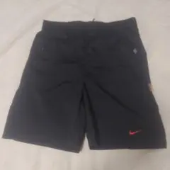 Nike ブラック ショートパンツ 130