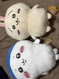 ちいかわ　うさぎ　ハチワレ　ぬいぐるみ　グッズ