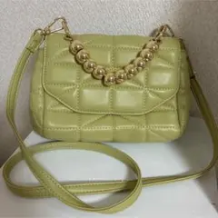 NATURAL BEAUTY BASIC キルティング ショルダーバッグのサムネイル