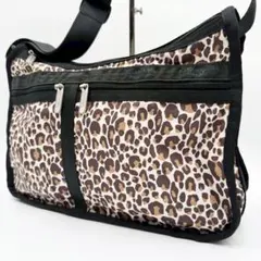 Item thumbnail for item 28ecb58d-54da-4133-bbb9-112072fe897f