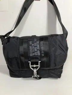 タフTOUGHブラック メッセンジャーバッグ 54480のサムネイル