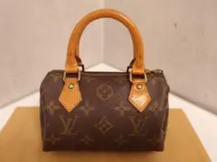 12/15まで　モノグラム ミニスピーディ　廃盤品パドロック南京錠付 2025年最新】ヴィトン ミニ スピーディの人気アイテム - メルカリ