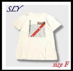 SLY ロゴT フォトプリント 半袖Tシャツ クリーム FREE オーバーサイズのサムネイル