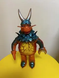 8*0様 当時物 ブルマァク ガンダー ソフビ 円谷プロ - メルカリ