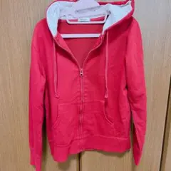 赤パーカー　ドットパーカー　レッド　パーカー　赤ドットパーカー