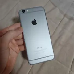 Apple iPhone 6 シルバー Sim Docomo