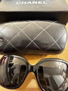 CHANEL シャネル 5170 ココマーク サイドリボンサングラス ケース付き CHANEL シャネル 5170 ココマーク サイドリボンサングラス ケース付き