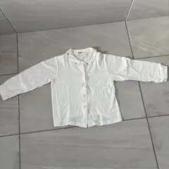 キッズ　FAMILIAR 刺繍付きホワイト長袖シャツ