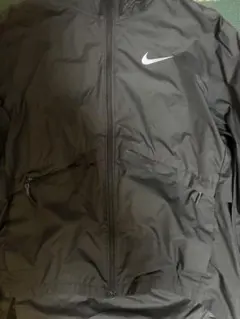 Nike ブラック ウィンドブレーカー