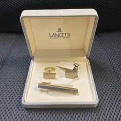 Item thumbnail for item 3c576f1d-8d05-4423-99a7-a806bd2d716d