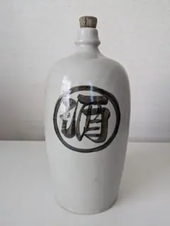 珍品⭐️注ぎ口つき特大徳利　骨董品　アンティーク　古壺 珍品⭐️注ぎ口つき特大徳利 骨董品 アンティーク 古壺 - メルカリ