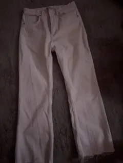 ZARA ホワイトデニム ストレートレッグパンツ
