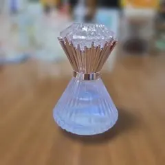 ジルスチュアート　ブリリアントジュエル　シアー　オードトワレ　30ml