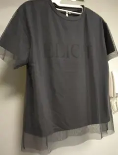 【タグ付き】オーガンジー付きTシャツ HKチュールかさねロゴT