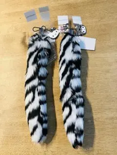 クロミ＆キティ ゼブラ柄しっぽ2個セット　サンリオのサムネイル