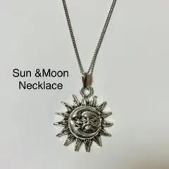 太陽と月アンティーク　シルバー　ゴールド　レディース　メンズネックレス　高品質