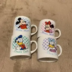 ミッキーマウス マグカップ 4個セット