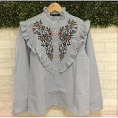 【今季大流行刺繍アイテム♡】　ブラウス　シャツ　花柄刺繍