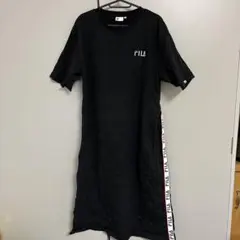 FILA ブラック 半袖カットソーワンピース