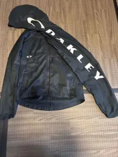 OAKLEY ウインドブレーカー ブラック M ゴルフウェアのサムネイル