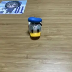 ドナルドダック フィギュア 約4cm