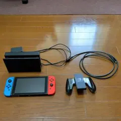 Nintendo Switch 本体 赤/青 Joy-Con