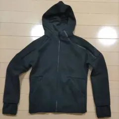 男児・女児兼用 adidas フード付きジャケット 黒