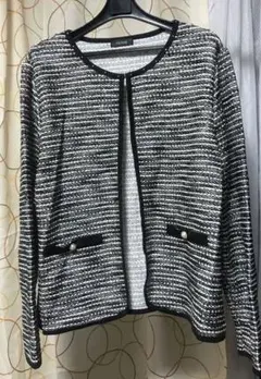 GLISSE 薄手ノーカラージャケット ブラック・ホワイト