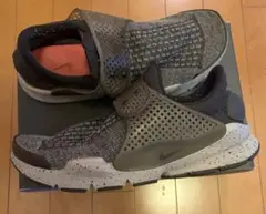 NIKE SOCK DART SE PREMIUM grey