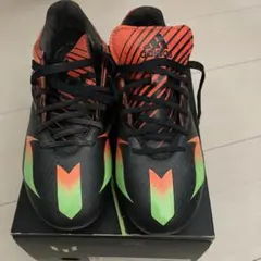 adidas サッカーシューズ ブラック/オレンジ/グリーン　20.5cm