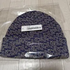 新品！Supreme☆ニット帽　シュプリームニット帽　フリーサイズ　ユニセックス