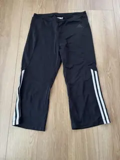 レディース　アディダス　七部丈パンツ