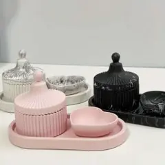 NO.192 入れ物　容器　シリコンモールド