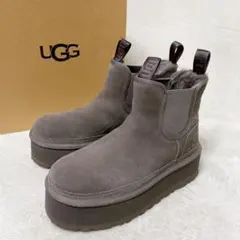 2025年最新】UGGサイドゴアブーツの人気アイテム - メルカリ