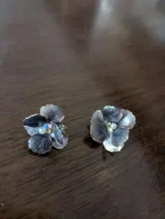 花形クリップイヤリング パープル