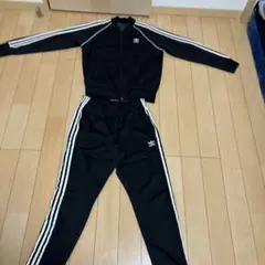 adidasセットアップ