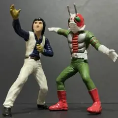 ガシャポンフィギュア 仮面ライダーV3と風見志郎 2体セット