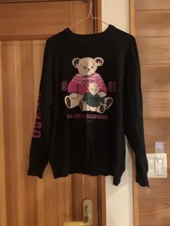 クマ刺繍 黒 長袖ニット