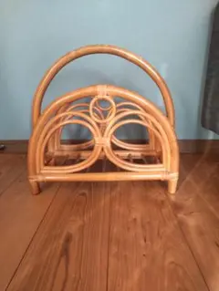 ラタン マガジンラック