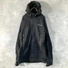 Columbia　パーカー　長袖　ジャージ 素材　ブラック　フーディー