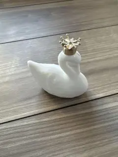 エイボン　白鳥③ 香水瓶