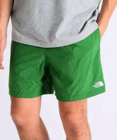 ノースフェイス　バーサタイルショーツ　サリバングリーン
