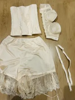 ブライダルインナー　3点セット　FOUR SIS&CO.