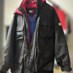 TOMMY HILFIGER ダウンジャケット S 黒 赤