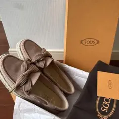 TOD'S モカシンドライビングシューズ36新品のサムネイル