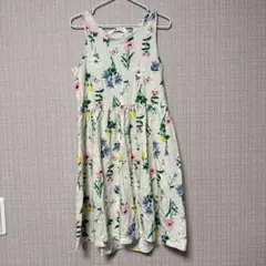 H&M ガールズ ノースリーブワンピース 140 花柄・蝶々