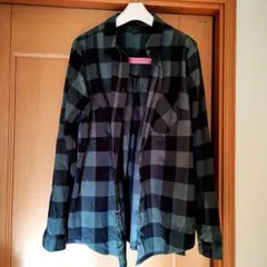 美品　Jack Wolfskin 長袖シャツ ブラック・グレー