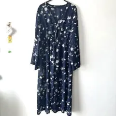 花柄シフォンロングワンピース ネイビーのサムネイル