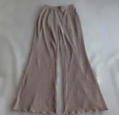ロングパンツ　プリーツパンツ　フレアパンツ　 ゴムウエスト