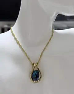 青色オーバルストーン ネックレス